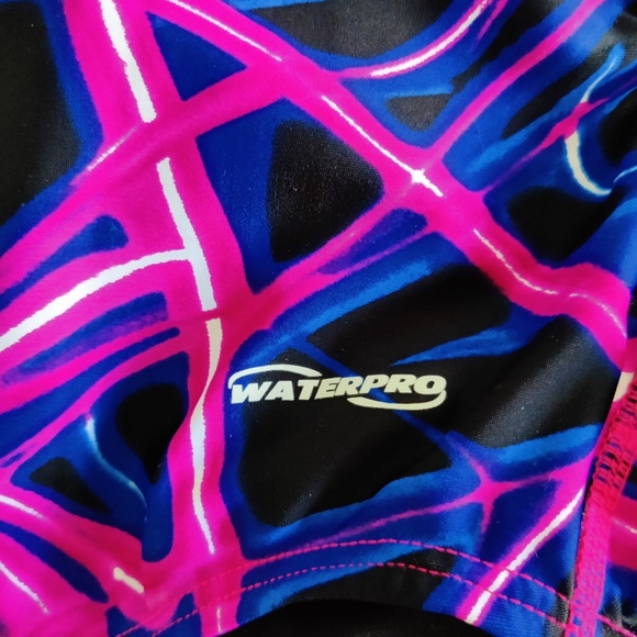 Waterpro Racing/Training Suit 40 - Picture 5 of 8